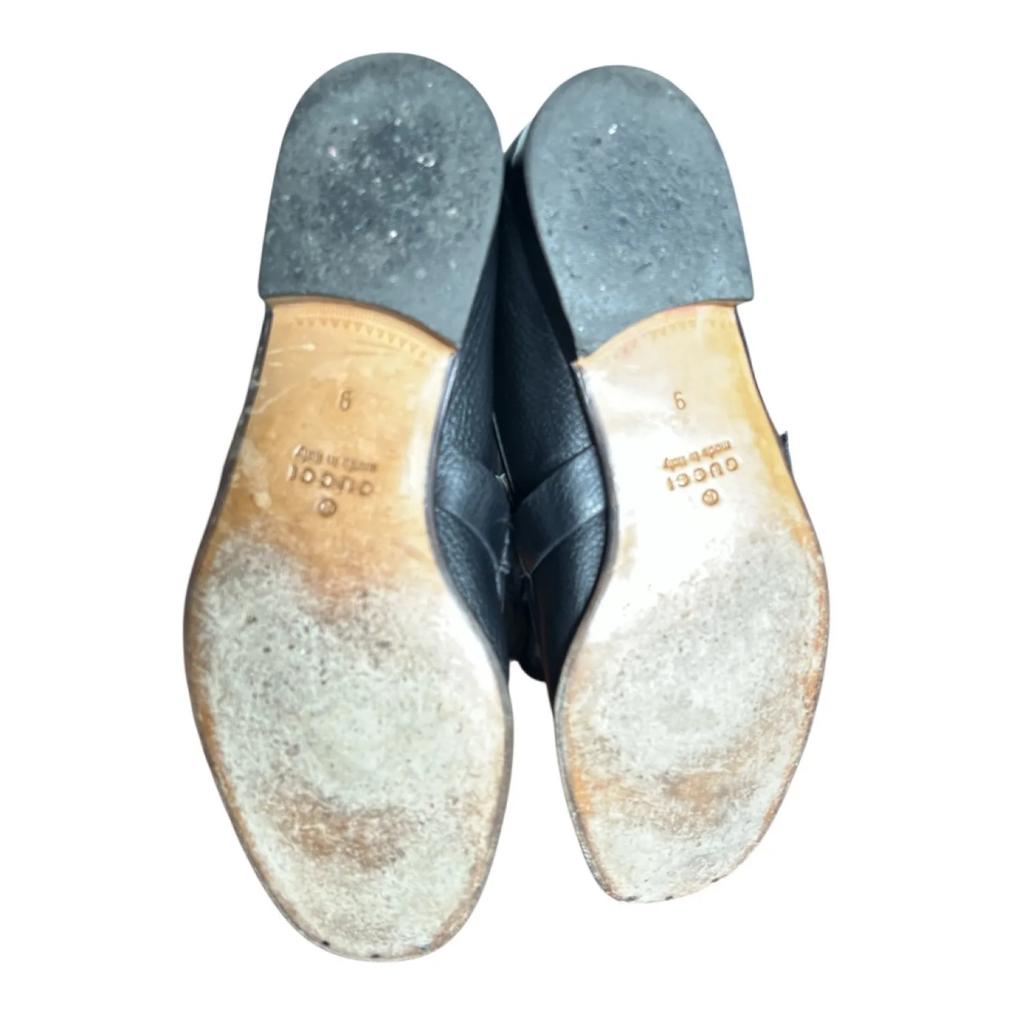 Gucci Men's Black Leather Loafers - size 9, GUC image indicator(9)