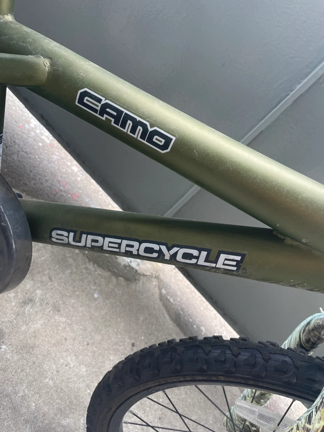 Supercycle Camo Kids' Bike image indicator(4)