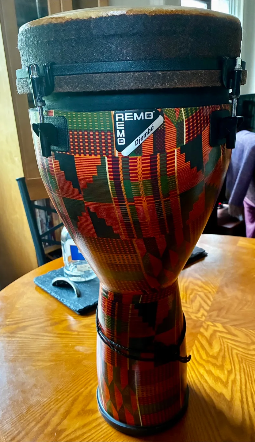 Remo Djembe Paulo Mattioli Signature Model thumbnail