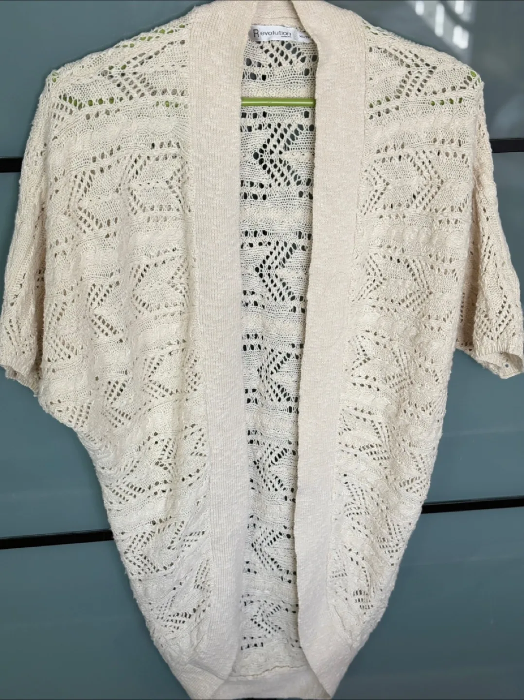 Cream-colored Knitted Cardigan 🏒 thumbnail
