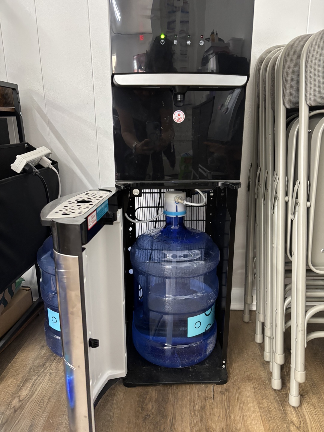 Water Cooler/Dispenser for 5Gal bottle - photo 2