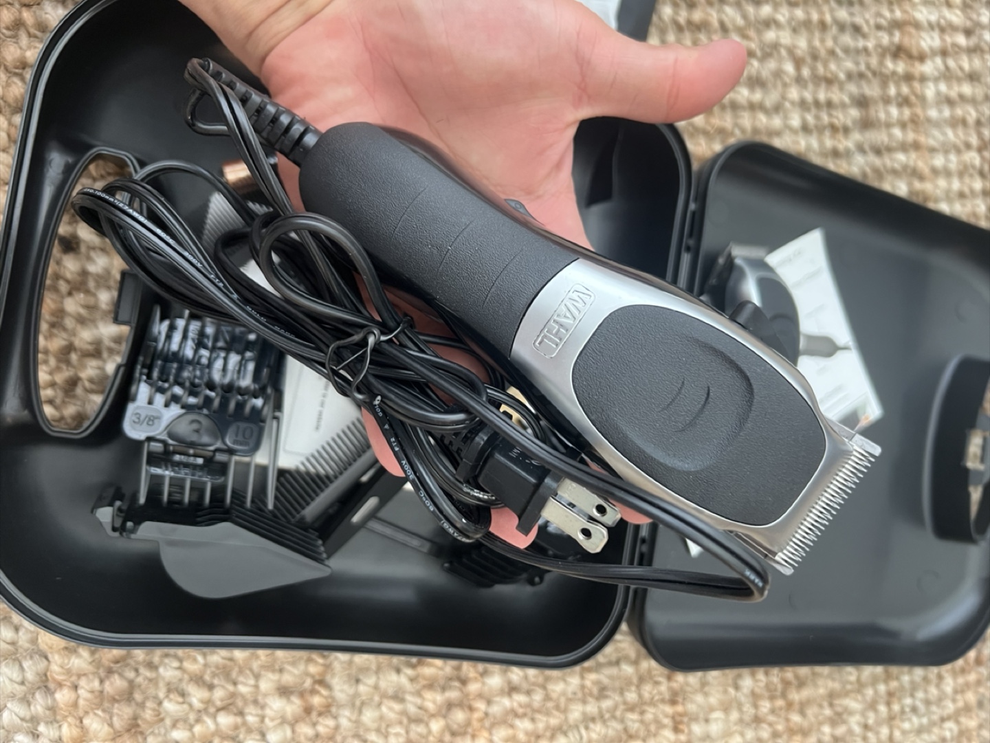 Wahl Deluxe Complete Haircutting Kit - photo 3