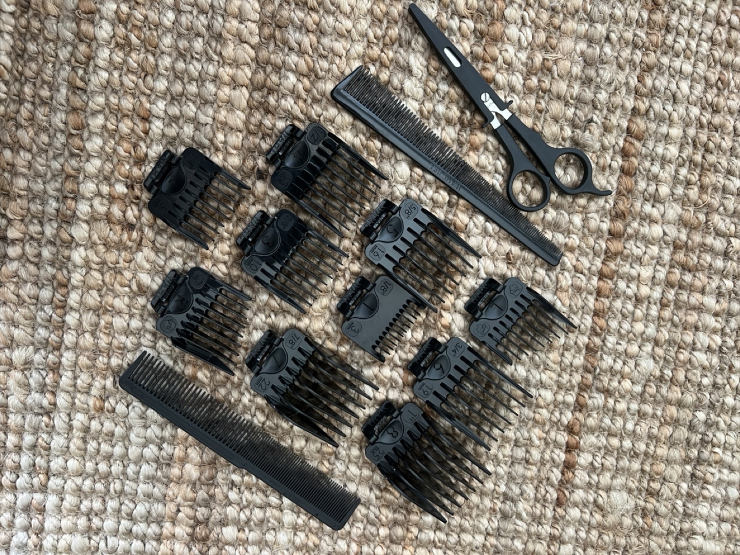Wahl Deluxe Complete Haircutting Kit - photo 5