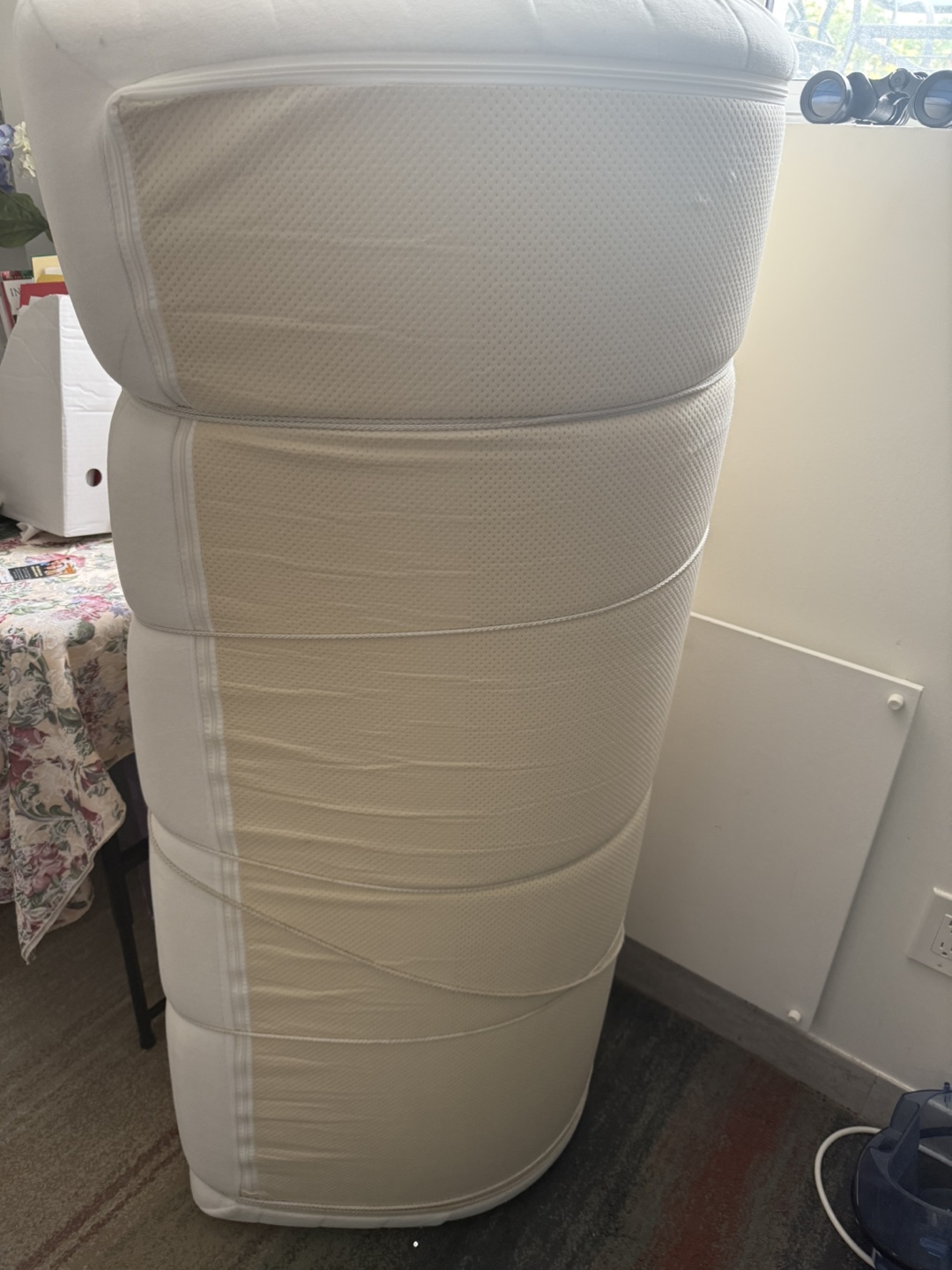 Foam mattress for double bed free near Leslie subway