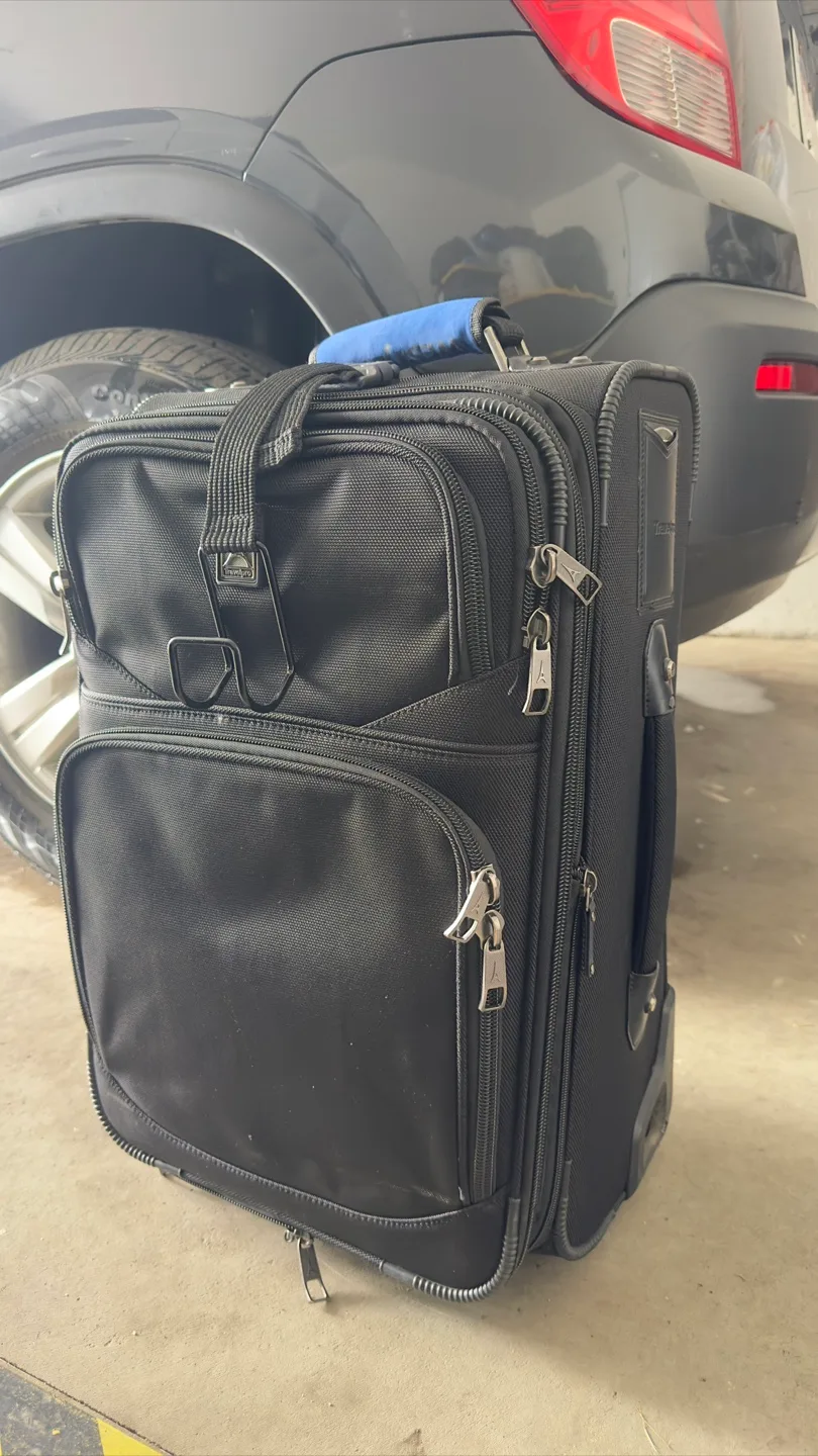Travelpro Carry-On Suitcase 🏒 thumbnail