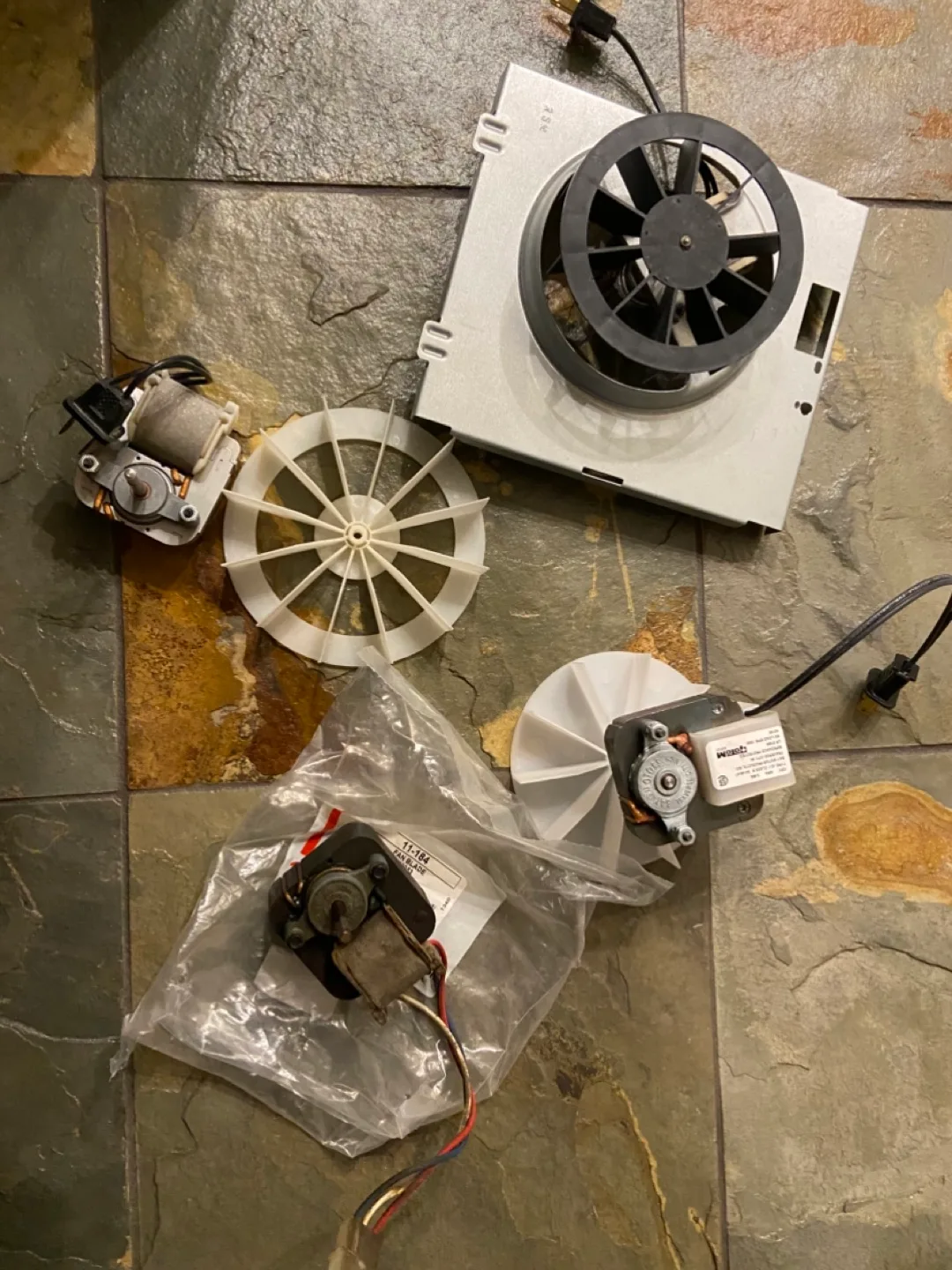 Bathroom Fan image indicator(5)