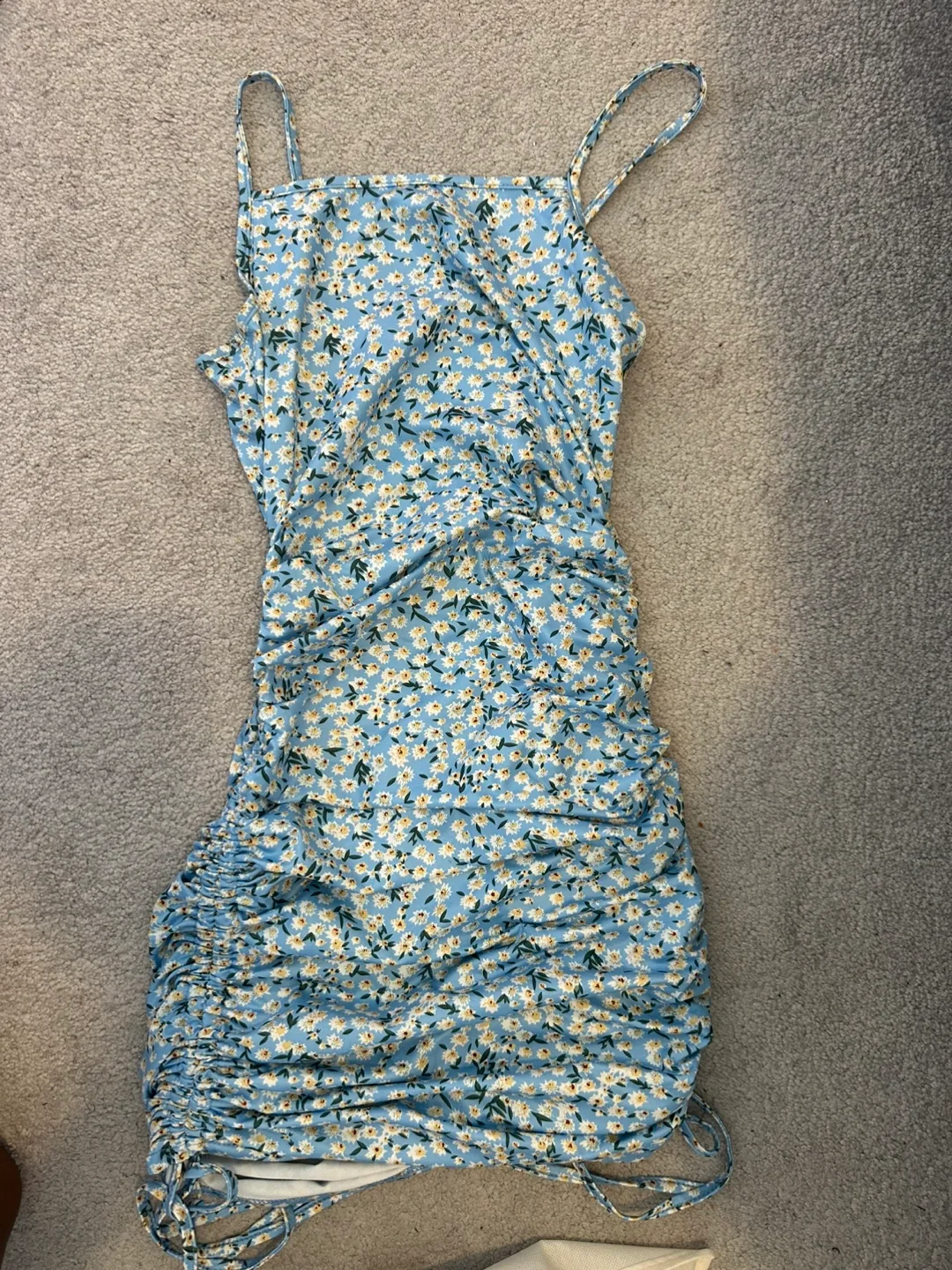 Blue floral mini dress🏒🏒🏒 thumbnail