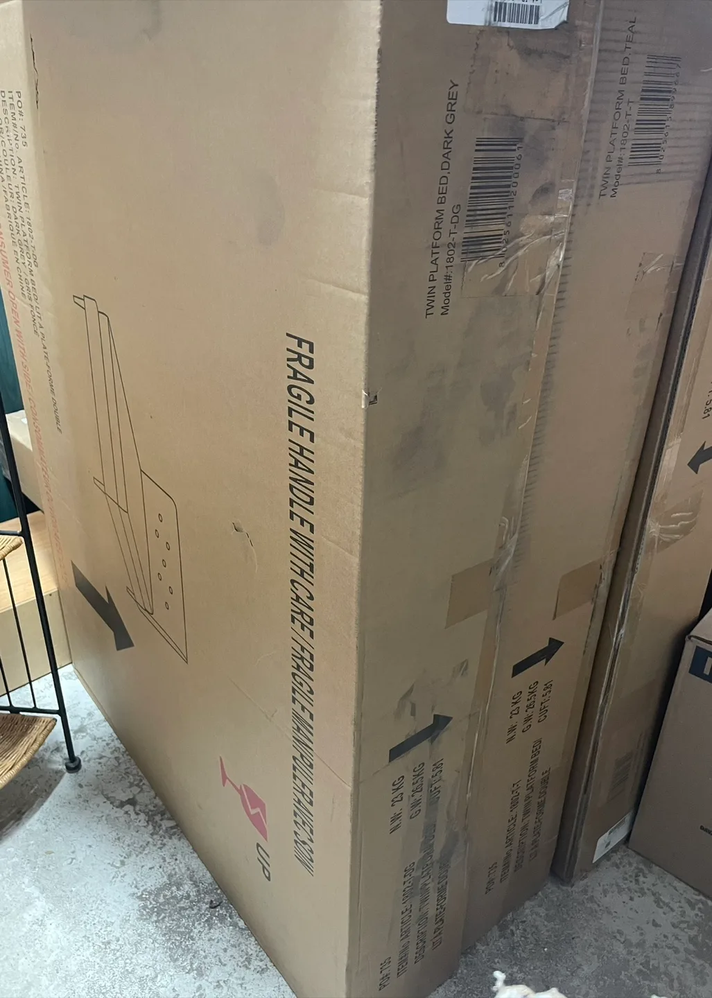 Brand New in Box Platform Twin/Single Bed image indicator(3)