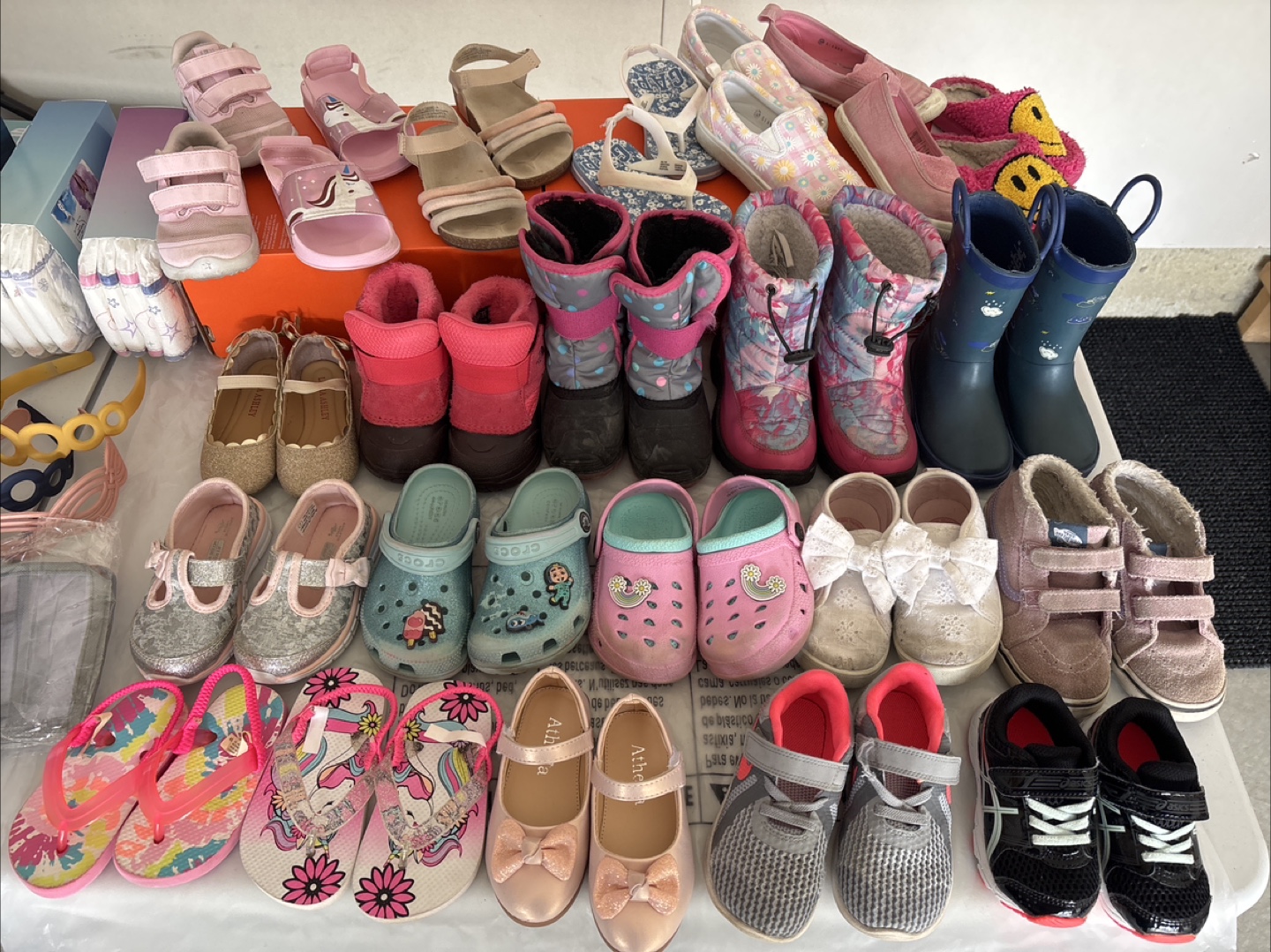 Girls' Shoes