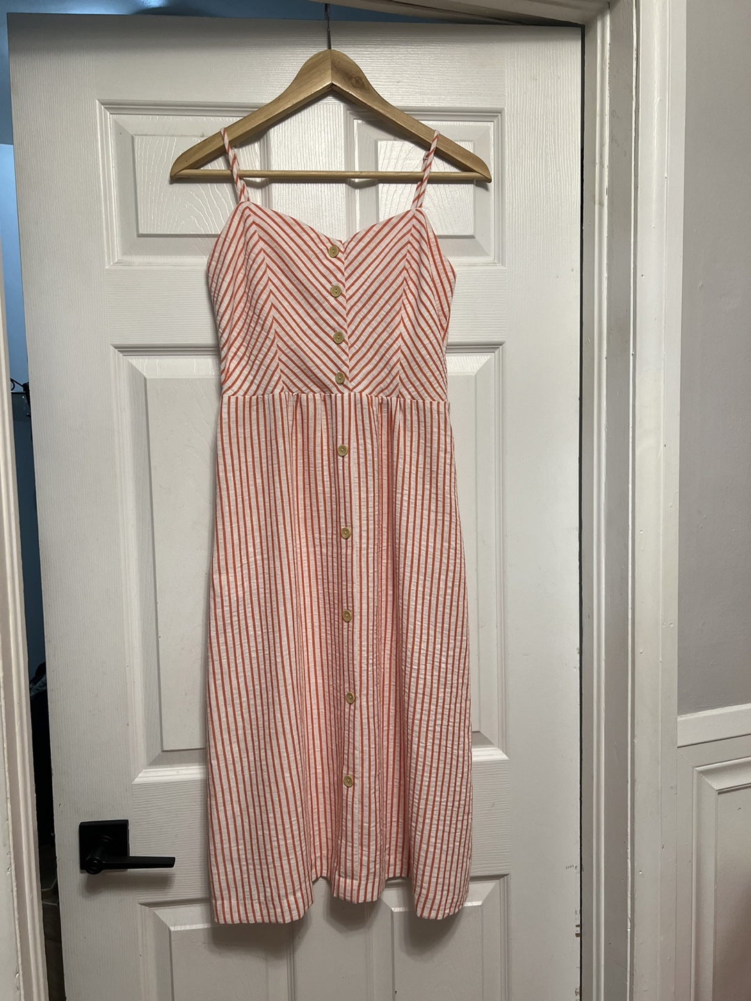 🏒 Striped midi dress