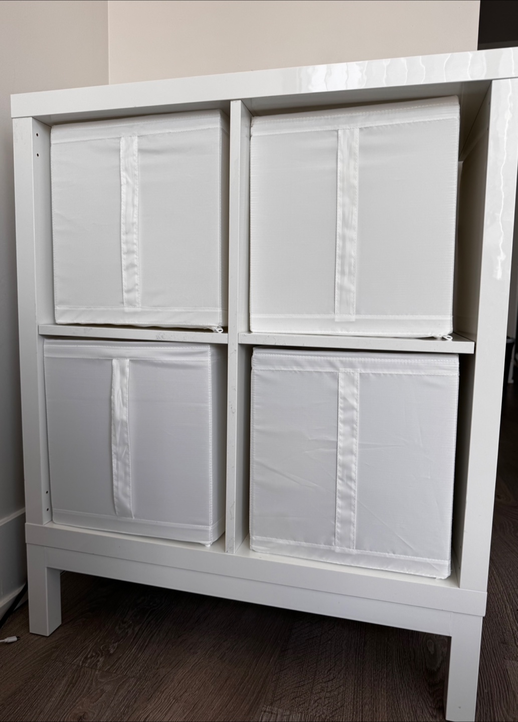 White Storage Shelf Unit – (4 Boxes Included)