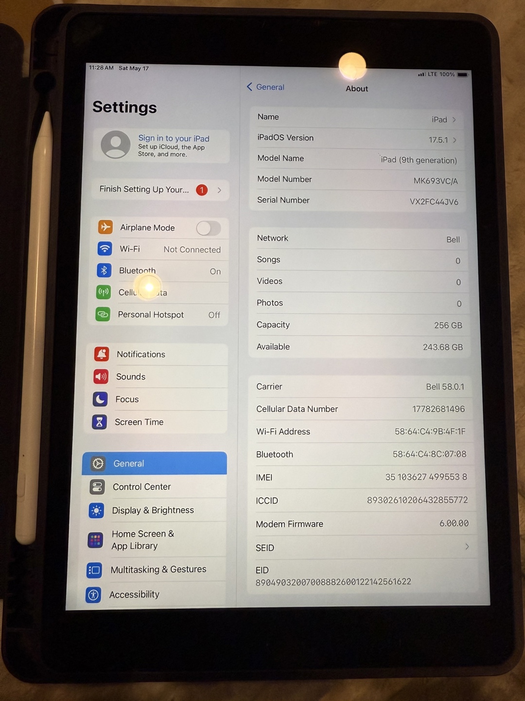 iPad 9th Generation 256GB wifi+Cellular - Excellent Condition