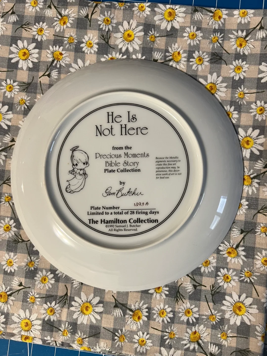 Precious Moments Bible Story Plate - He Is Not Here image indicator(4)