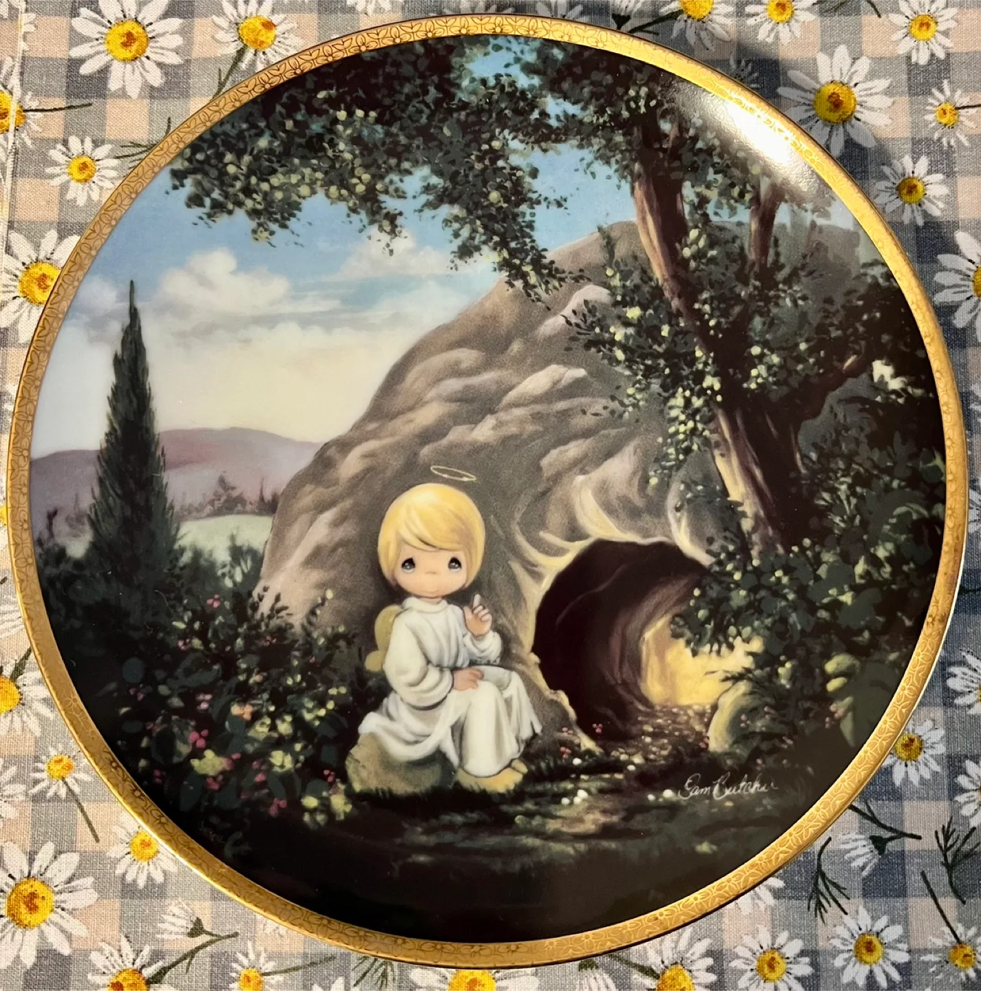 Precious Moments Bible Story Plate - He Is Not Here image indicator(5)