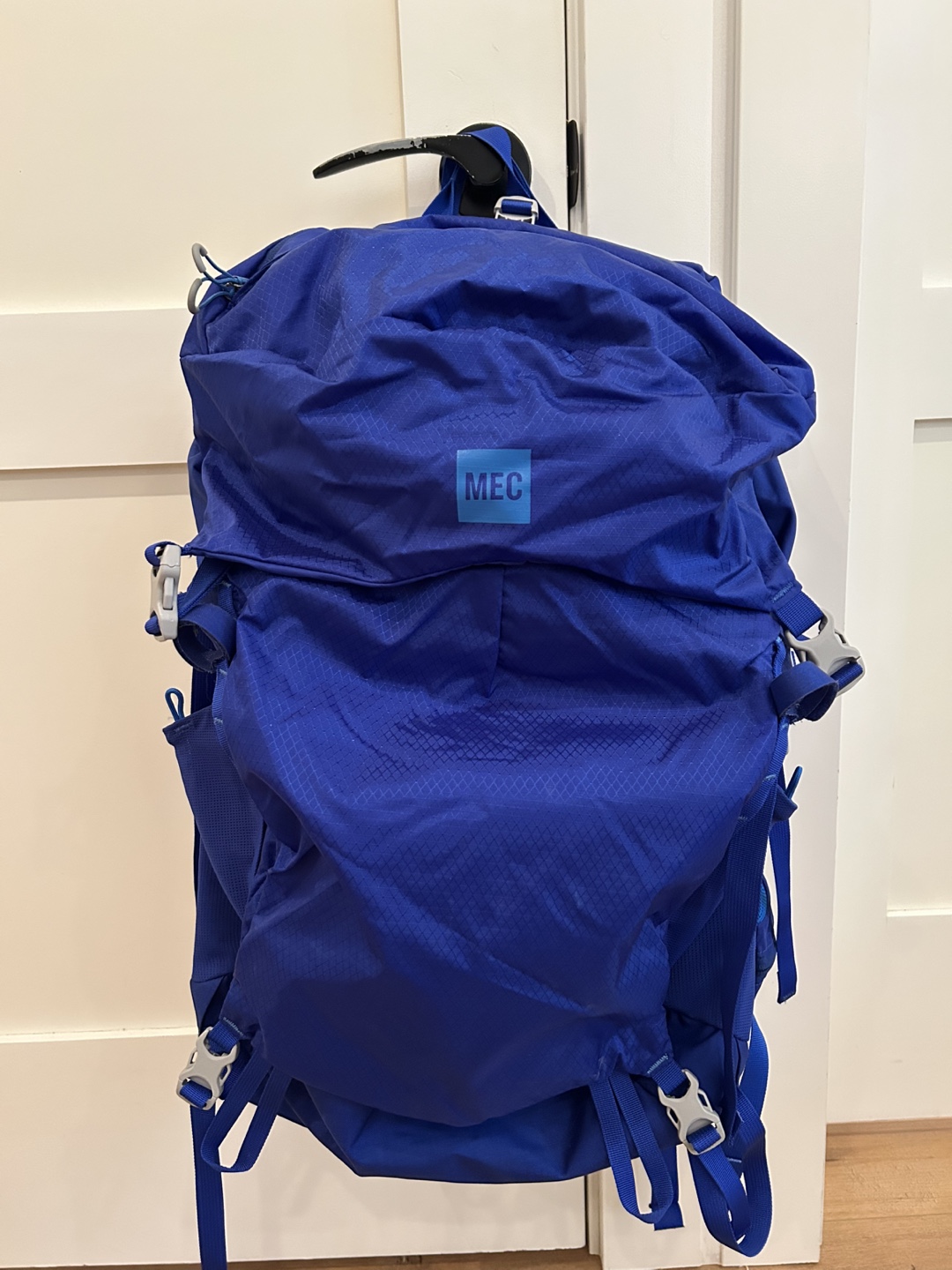 MEC Women’s Hiking Backpack