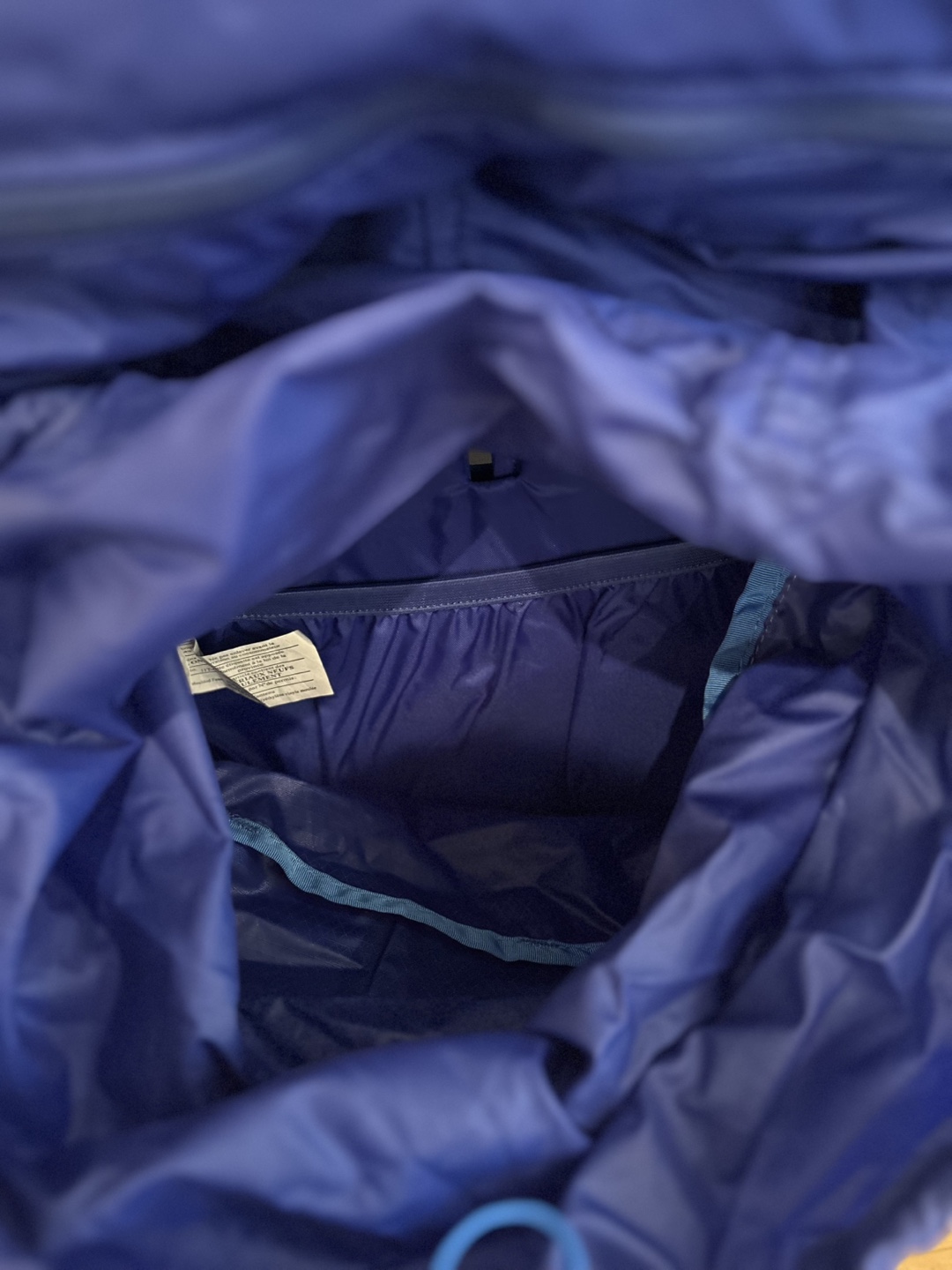 MEC Women’s Hiking Backpack - photo 4