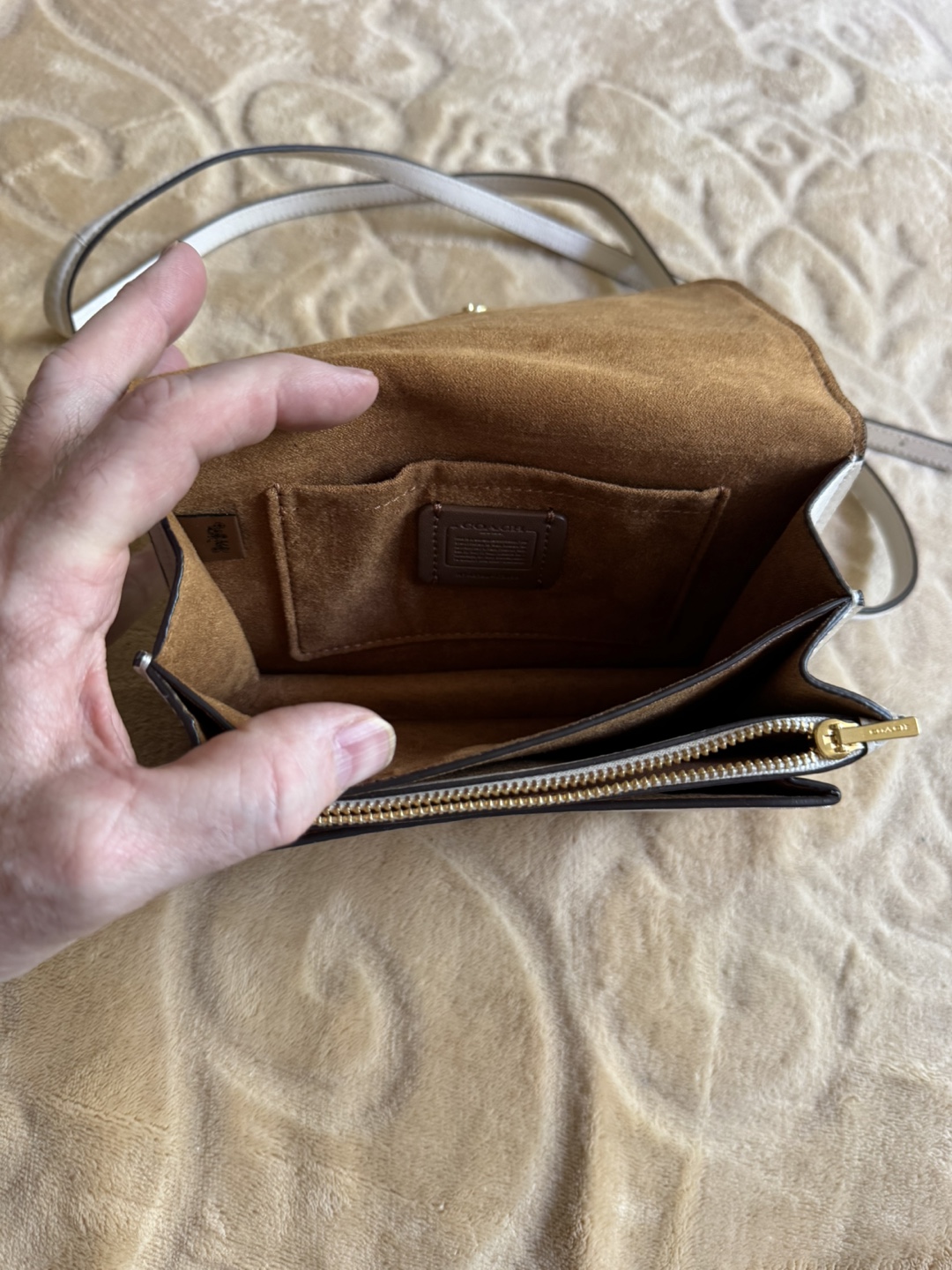 Coach Daisy Embroidered crossbody bag - photo 4