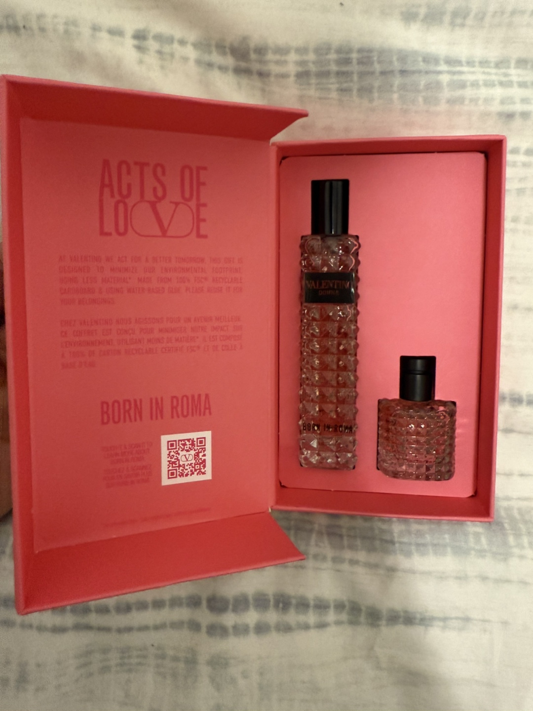 Valentino Born in Roma Act of Love Perfume Set - photo 2