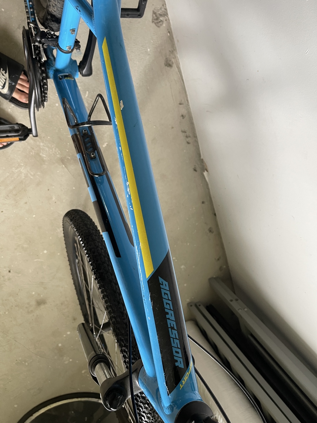 GT Aggressor Sport Mountain Bike - Blue - photo 4