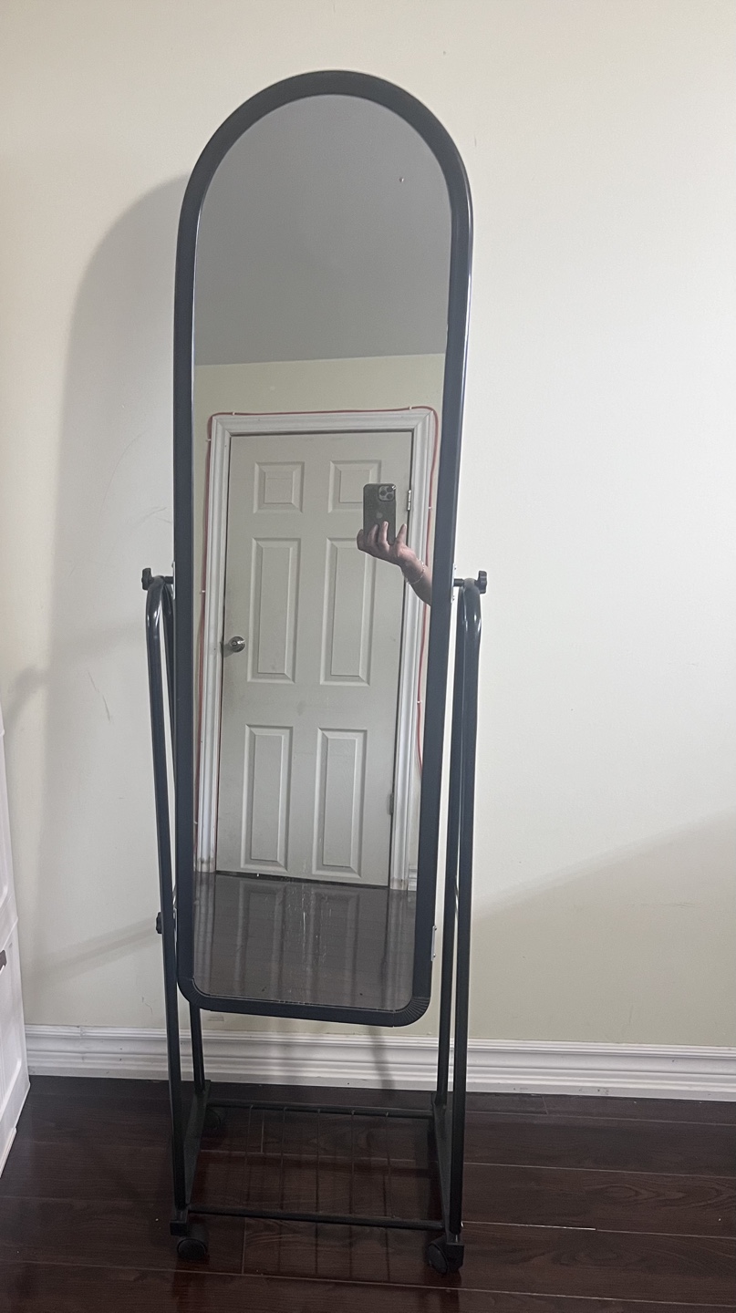 Full Length Freestanding Mirror with Rolling Stand