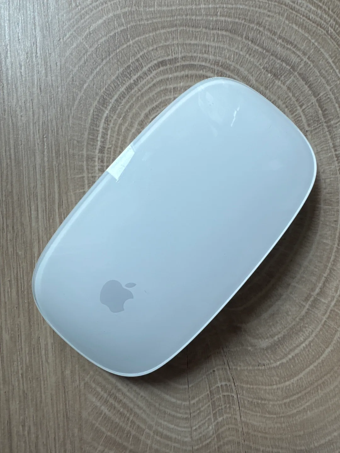 Apple Magic Mouse 2 with Lighting Charging Cable thumbnail