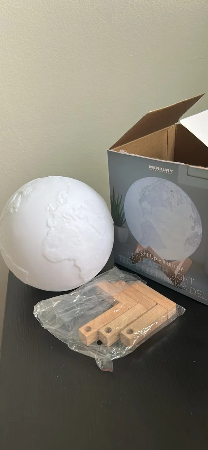 Merkurry LED Earth Light Lamp thumbnail