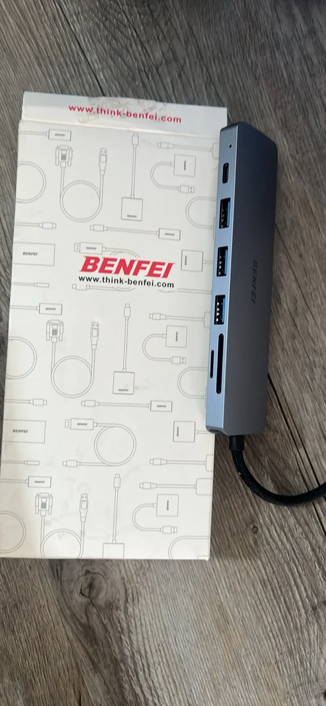 BENFEI USB-C Hub - Multiport Adapter thumbnail