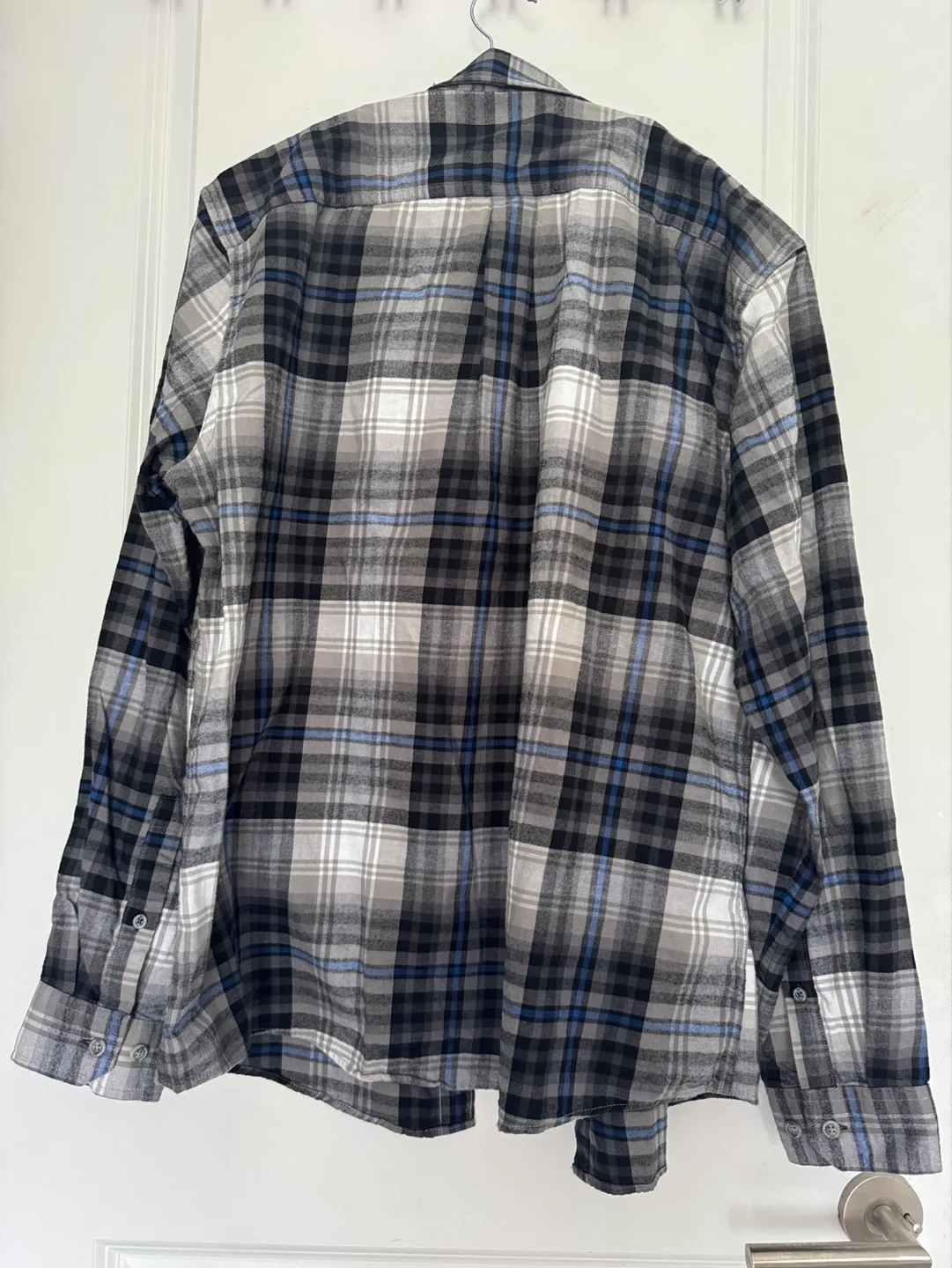 Eddie Bauer Men's Wild River Flannel Shirt - Size Large image indicator(3)