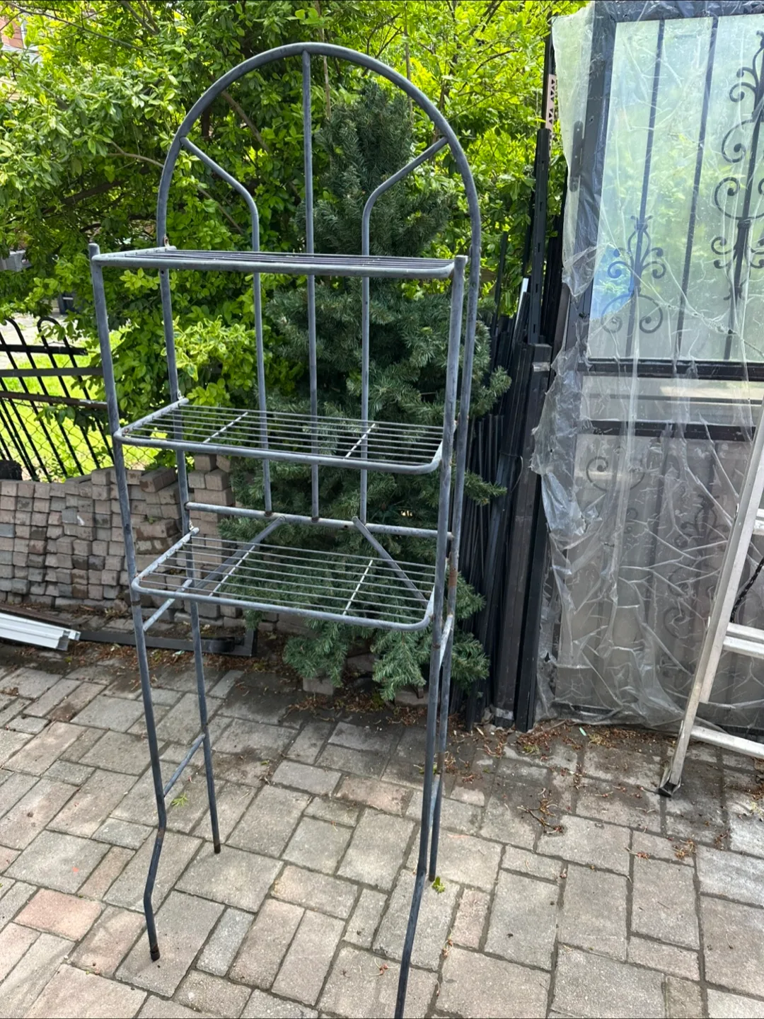 Three-Tier Metal Shelving Unit thumbnail