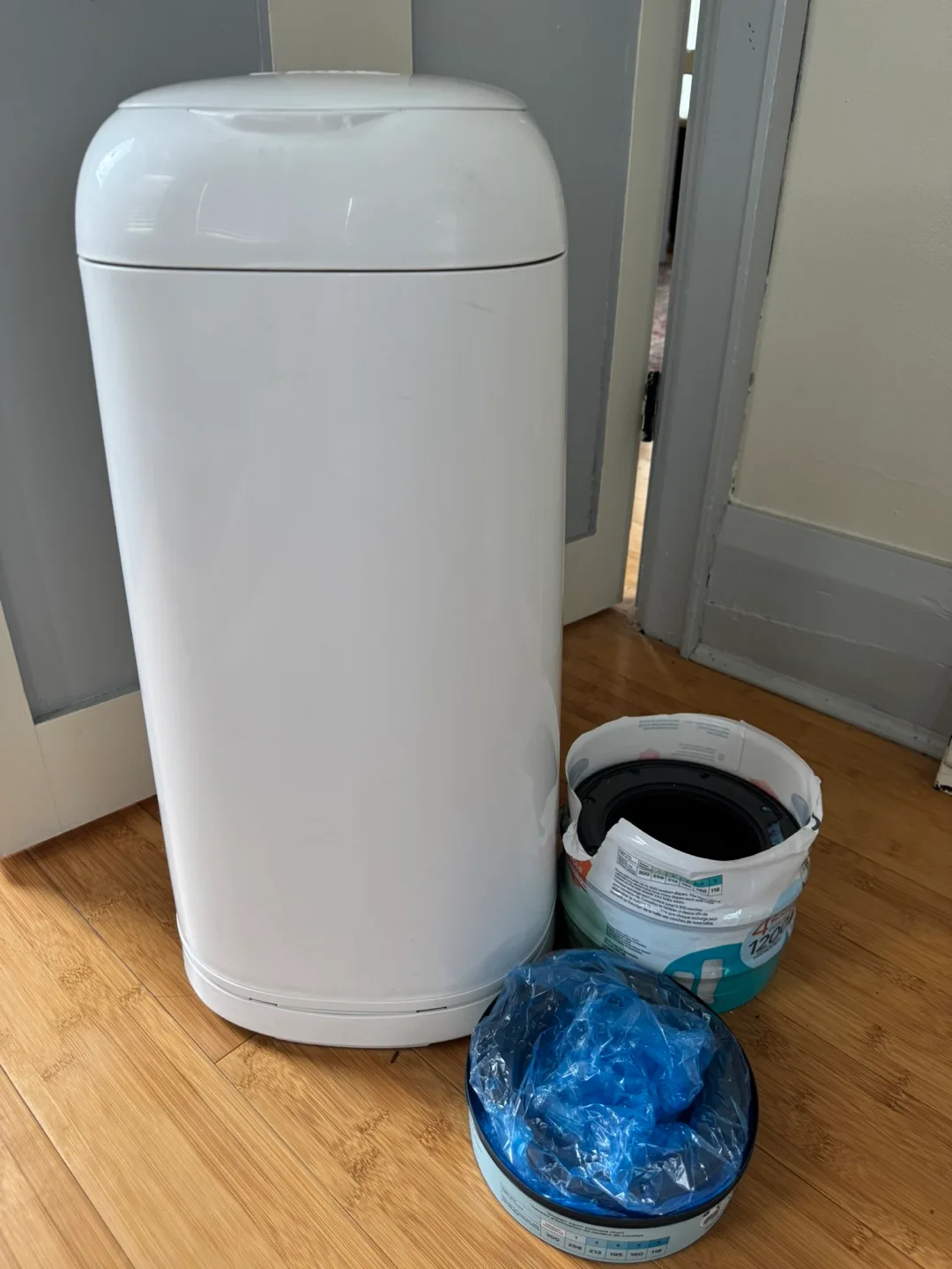 Genie Diaper Pail with 2 and half Refill Bags thumbnail