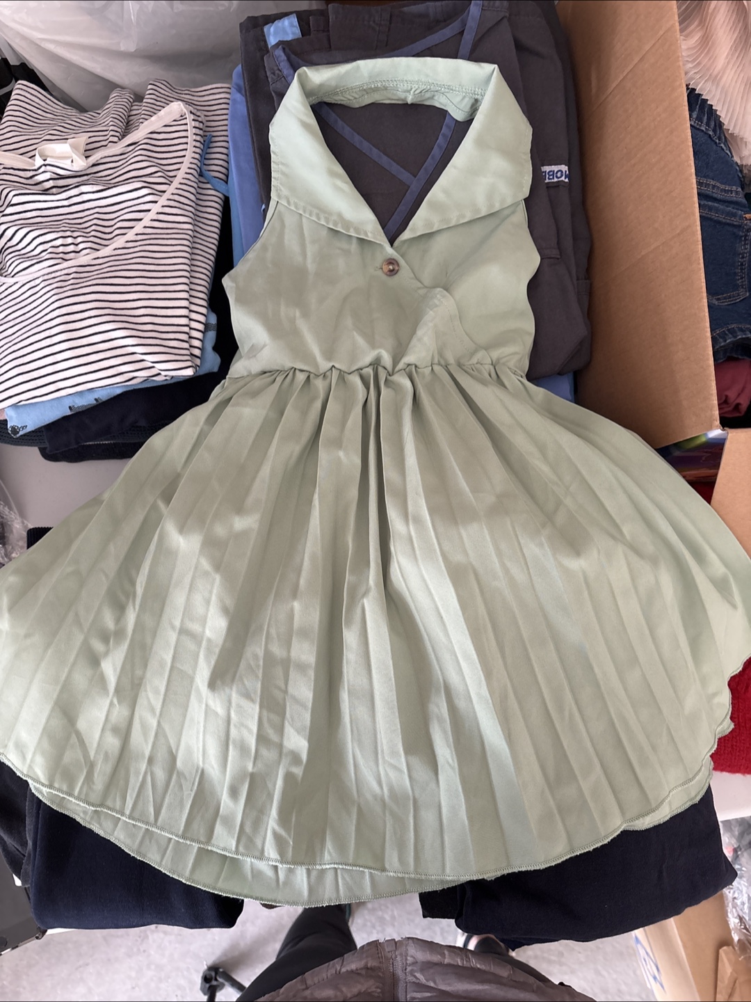 Sage Green Pleated Jumpsuit/Dress for Mom and baby - photo 3