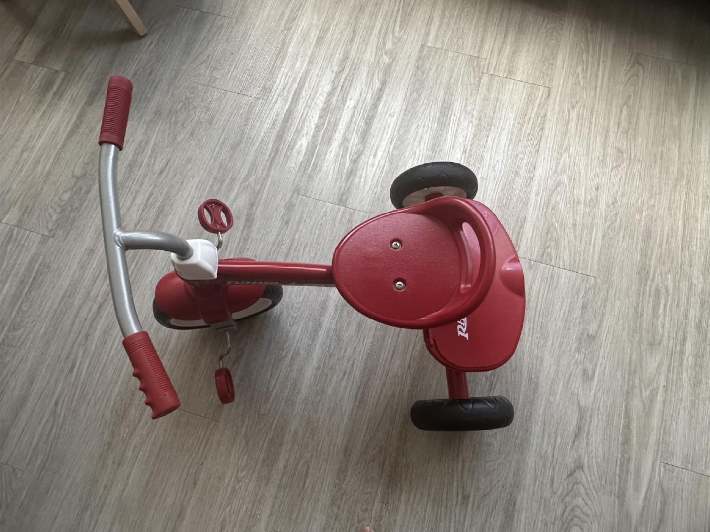 Radio Flyer Classic Tricycle - Red - photo 5