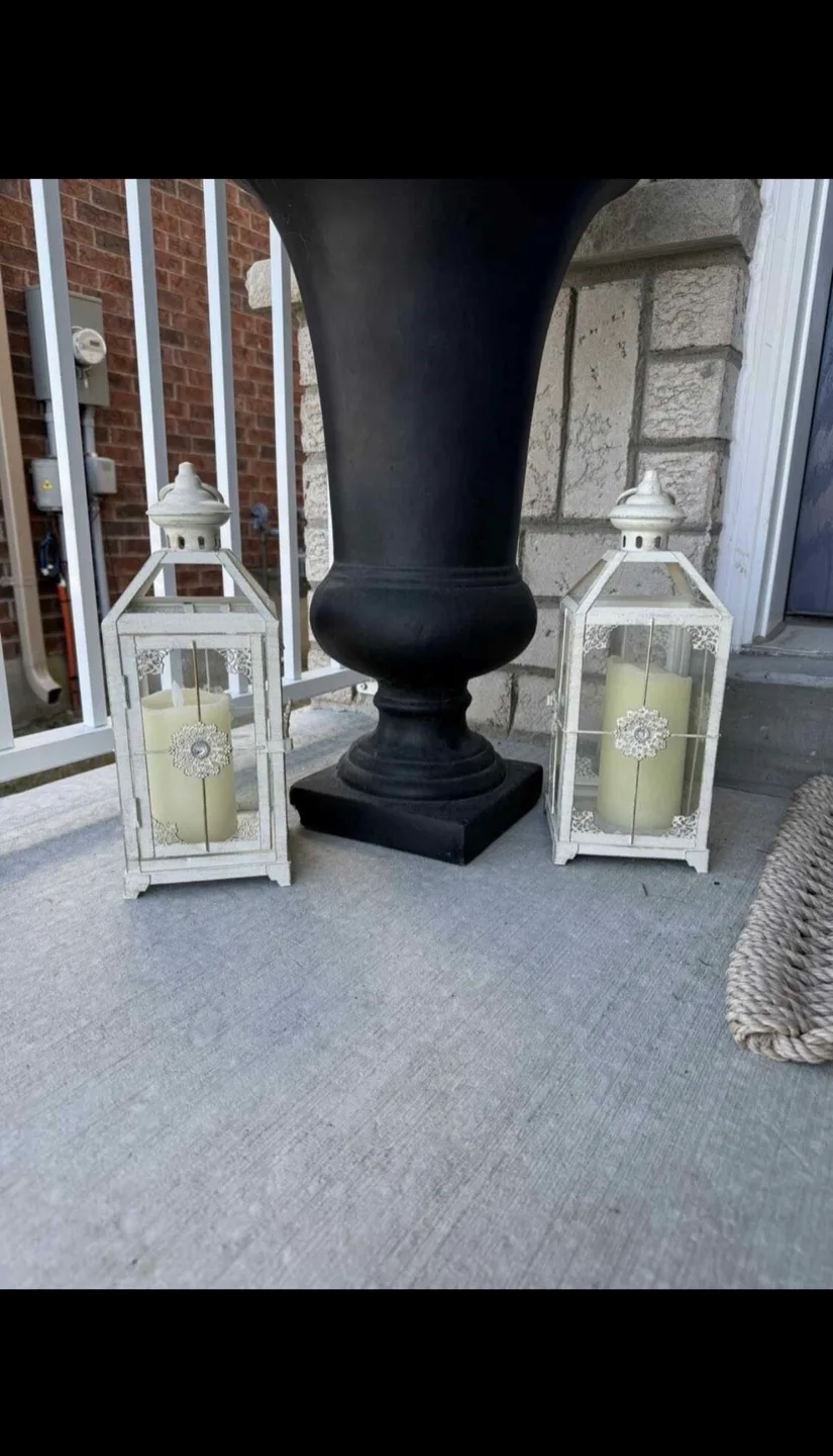 Pair of Elegant White Metal Lanterns thumbnail