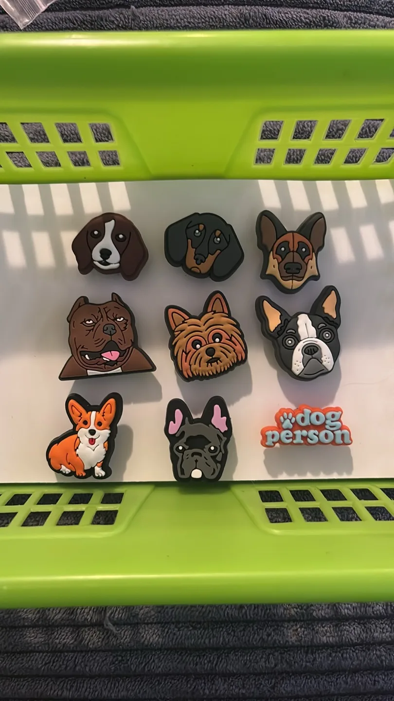 9 Adorable Dog Jibbitz Charms thumbnail