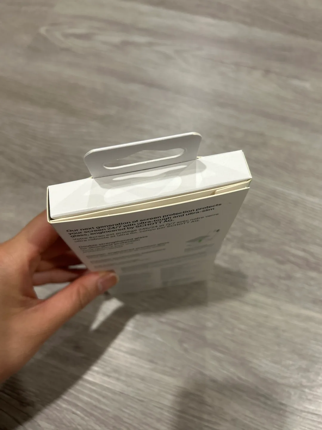 Belkin iPhone 13/13 Pro/14 Screen Protector image indicator(7)