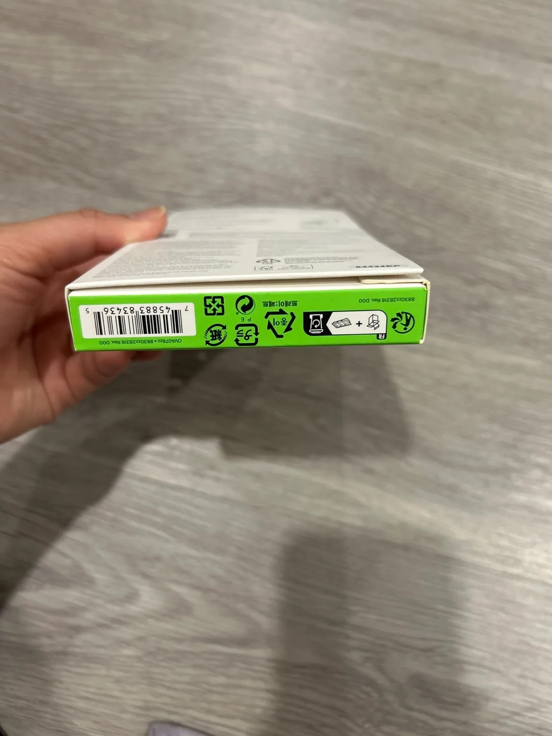 Belkin iPhone 13/13 Pro/14 Screen Protector image indicator(8)