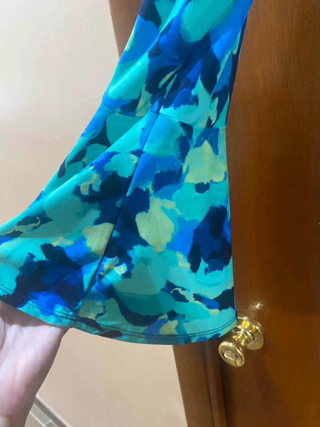 Susan Graver Women's Size S Abstract Print Blouse image indicator(4)