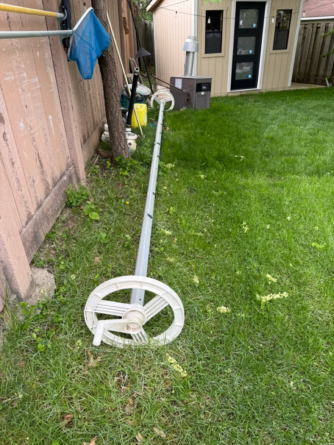 Pool Cover Reel - 4.92 m long image indicator(2)