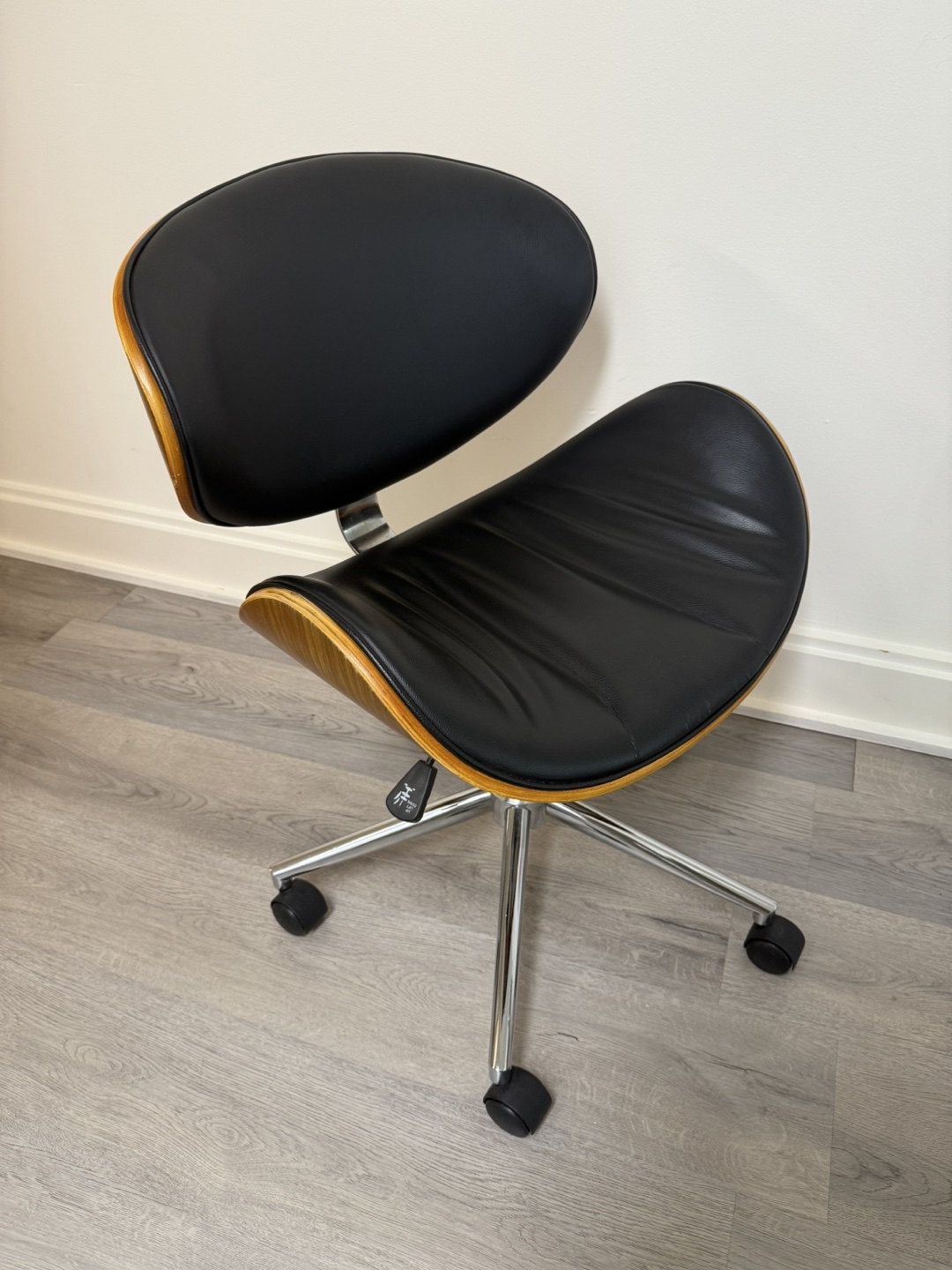 🥕Mid-Century Modern Swivel Office Chair🥕
