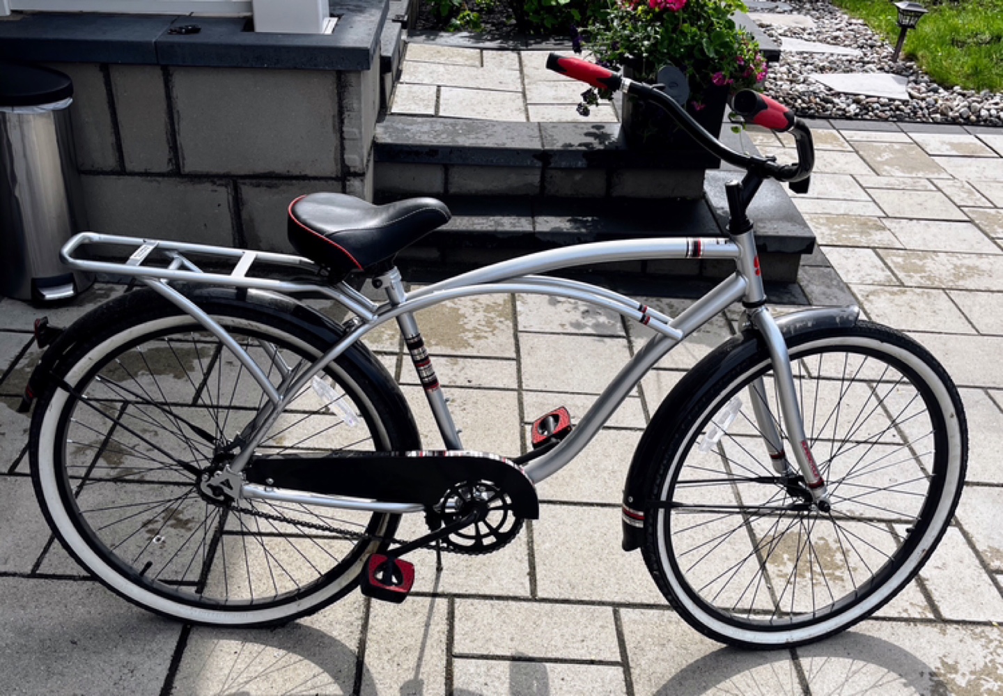 Silver Supercycle Speed Cruiser Bike