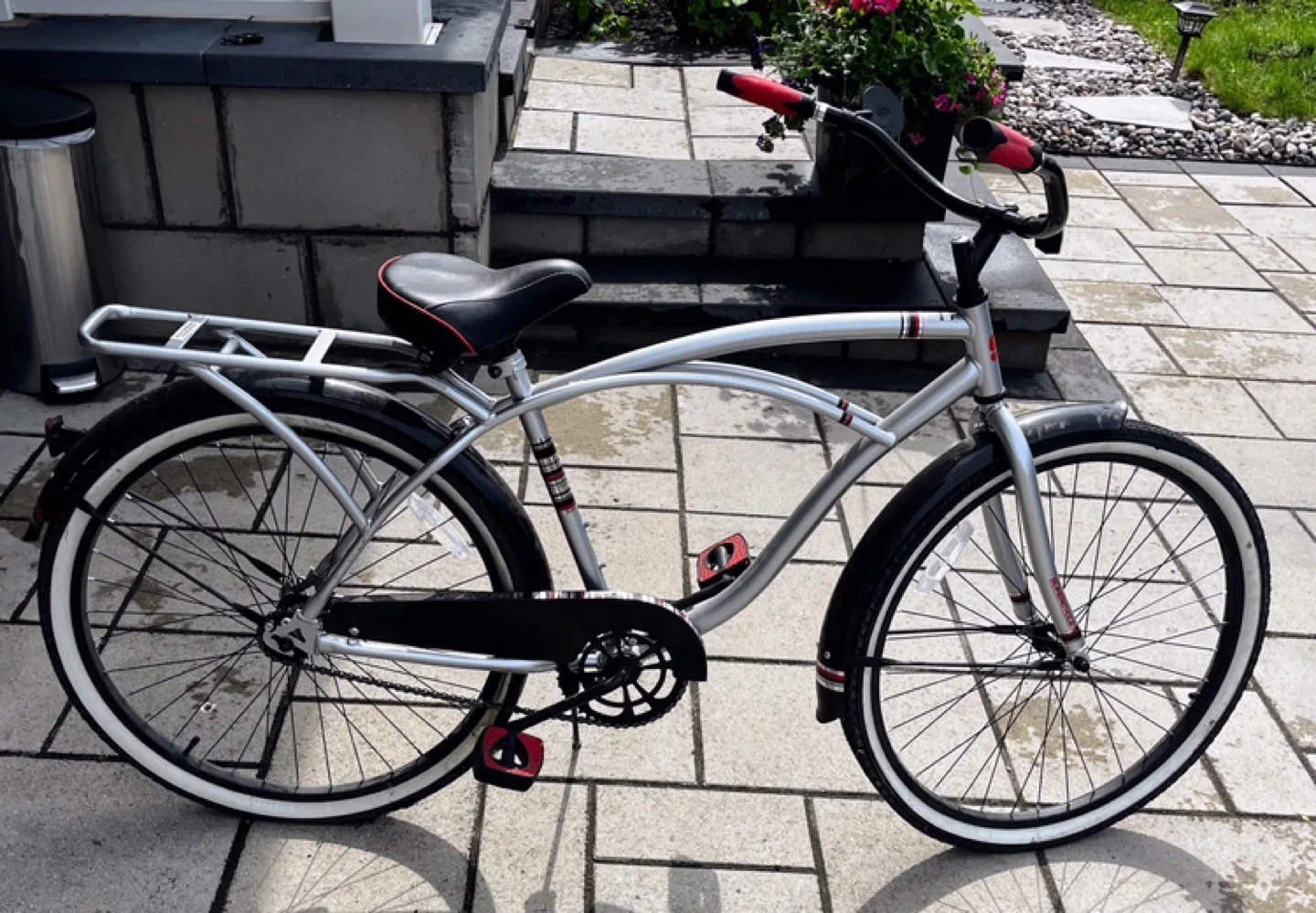 Silver Supercycle Speed Cruiser Bike thumbnail