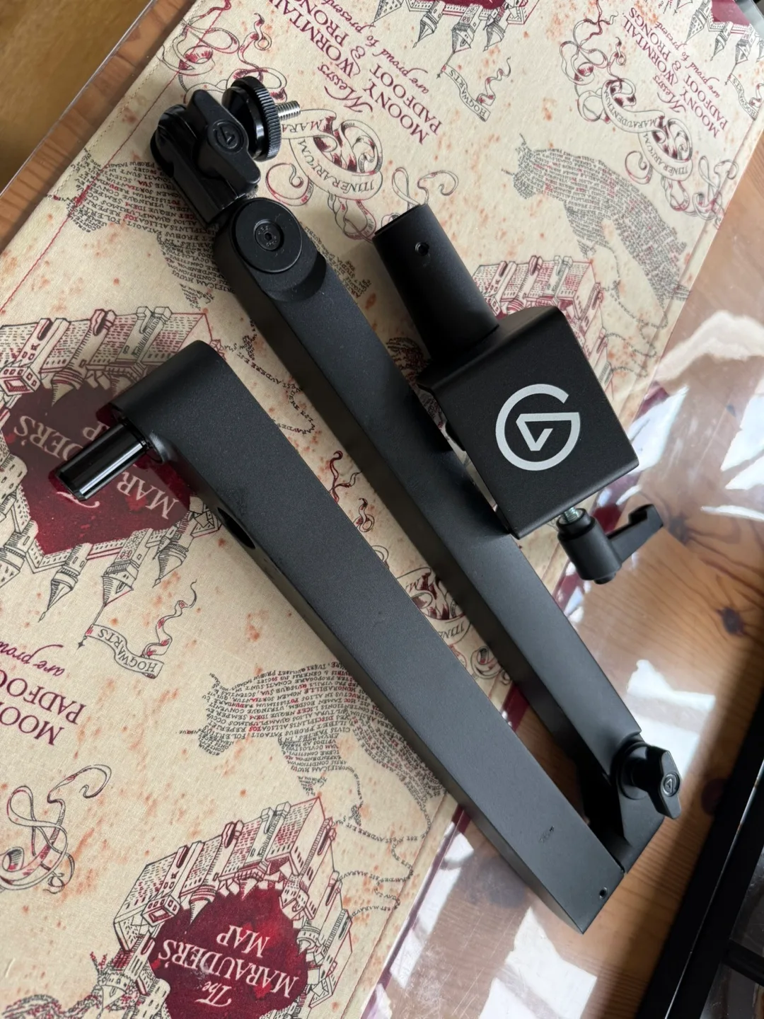 Elgato Wave mic Arm thumbnail