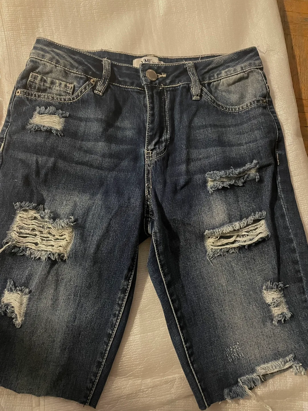 Denim shorts thumbnail
