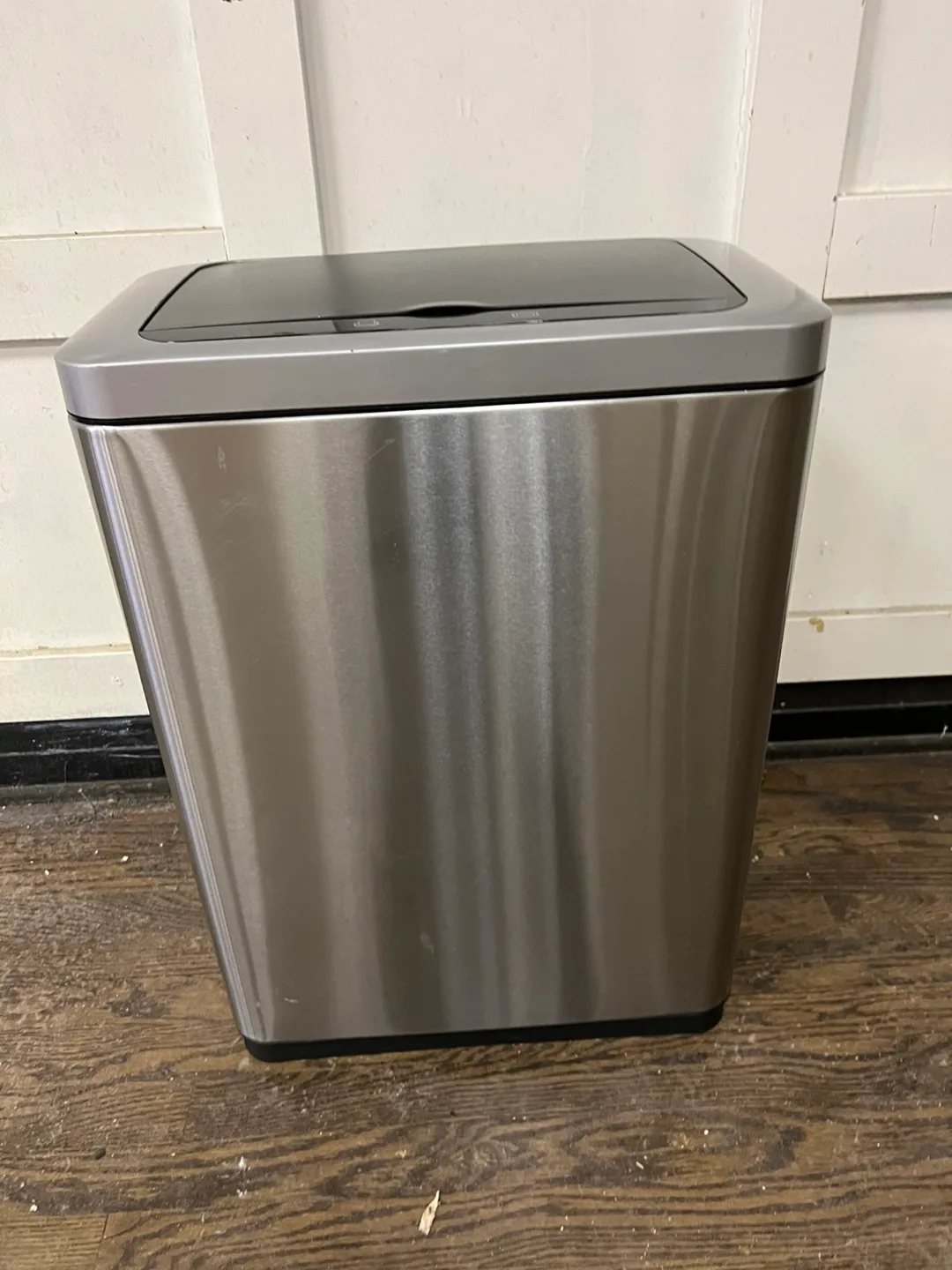 Automatic Stainless Steel Trash Can thumbnail