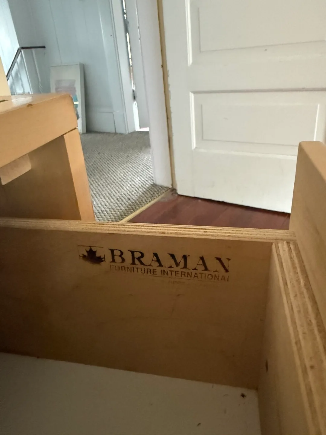 Made in Canada Drawer image indicator(3)