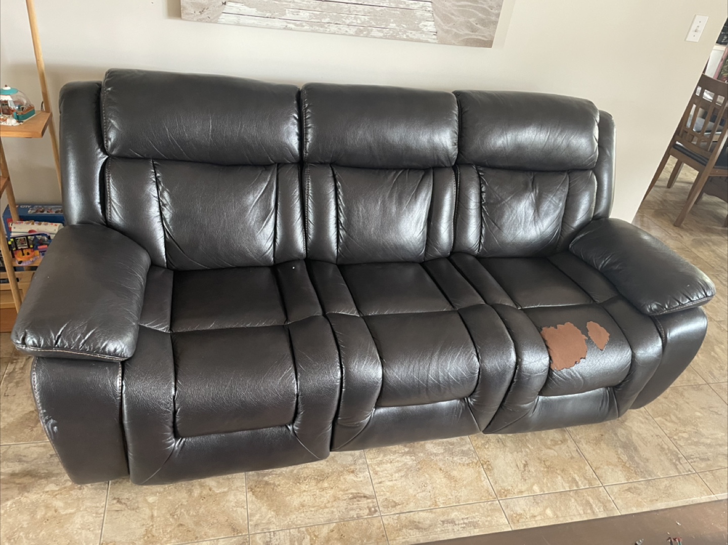 Reclining Leather Sofas With Console