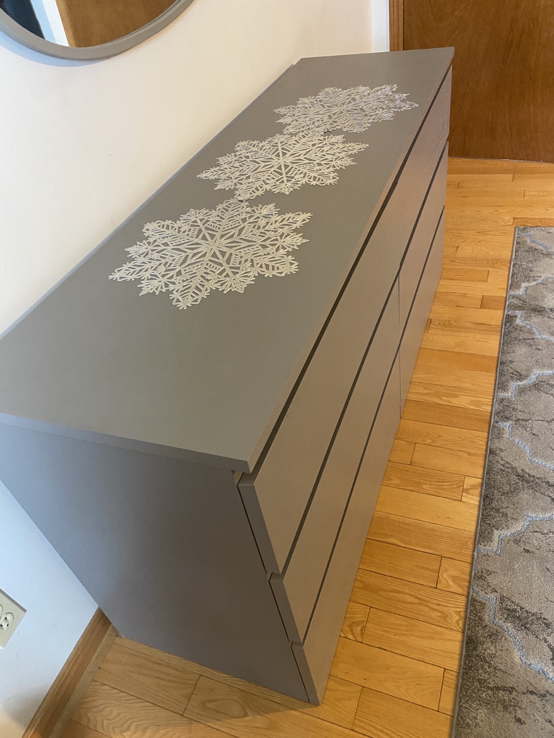 Grey Six-Drawer Dresser - photo 3