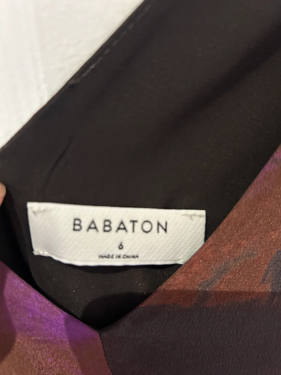 Babaton silk size 6 sleeveless midi dress image indicator(3)