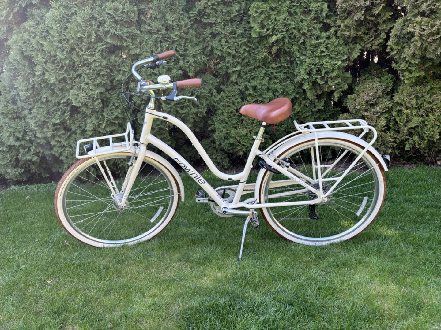 Electra Townie Commute 8D step thru