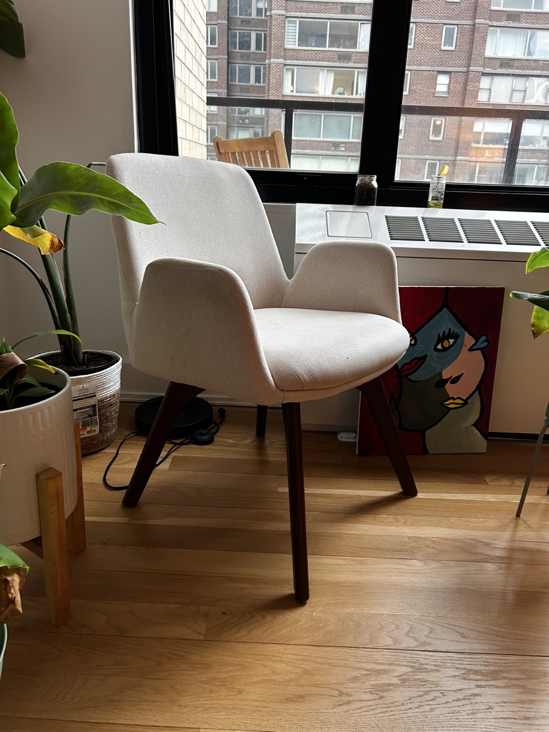 Mid-Century Modern Accent Chair - photo 2